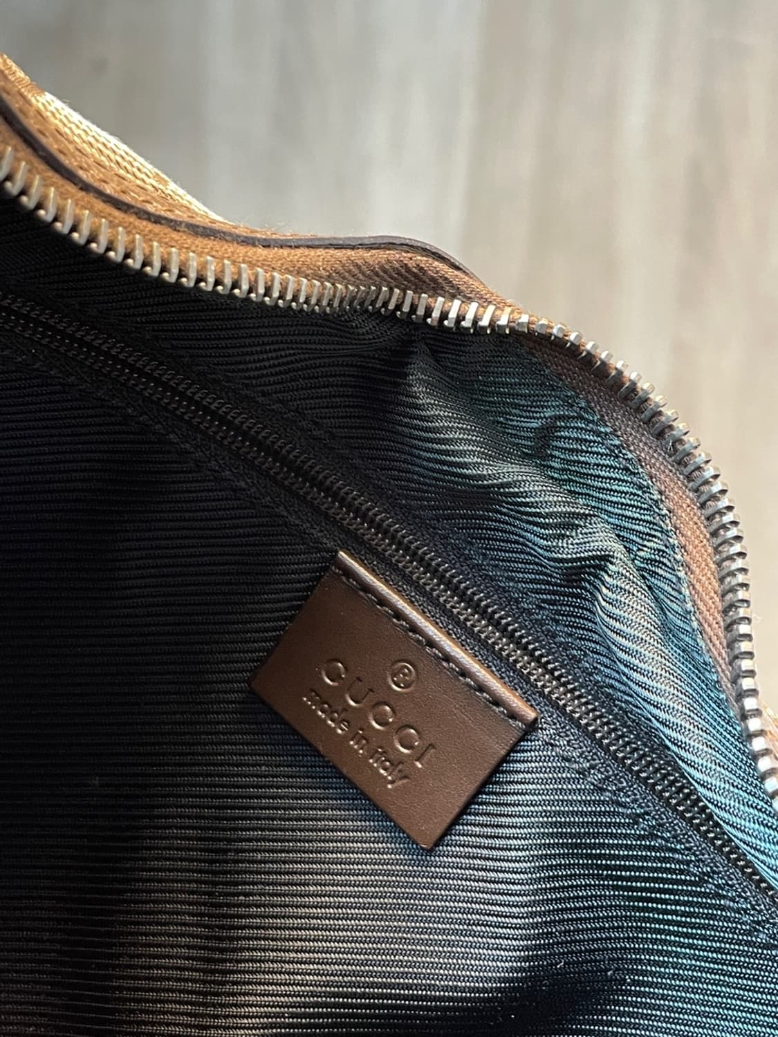 구찌 GG 호보 백  상품이미지6