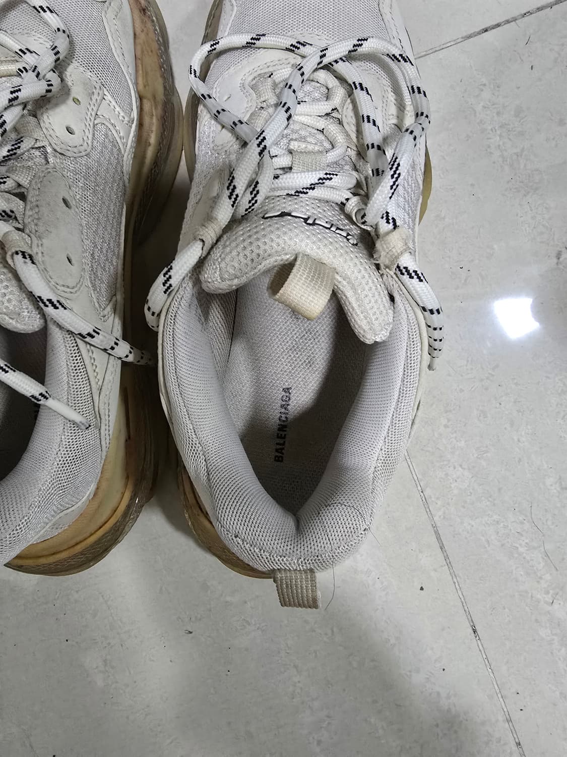 발렌시아가트리플S 상품이미지3