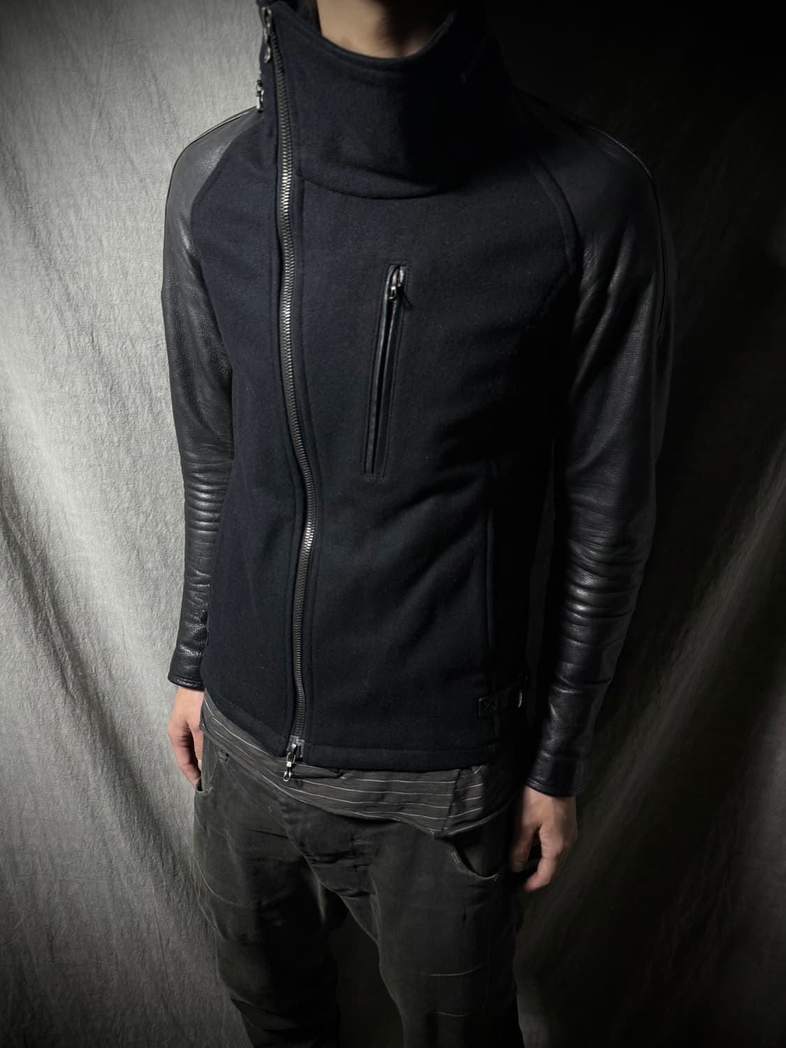 Attachment High Neck Asymmetric Jacket 상품이미지3