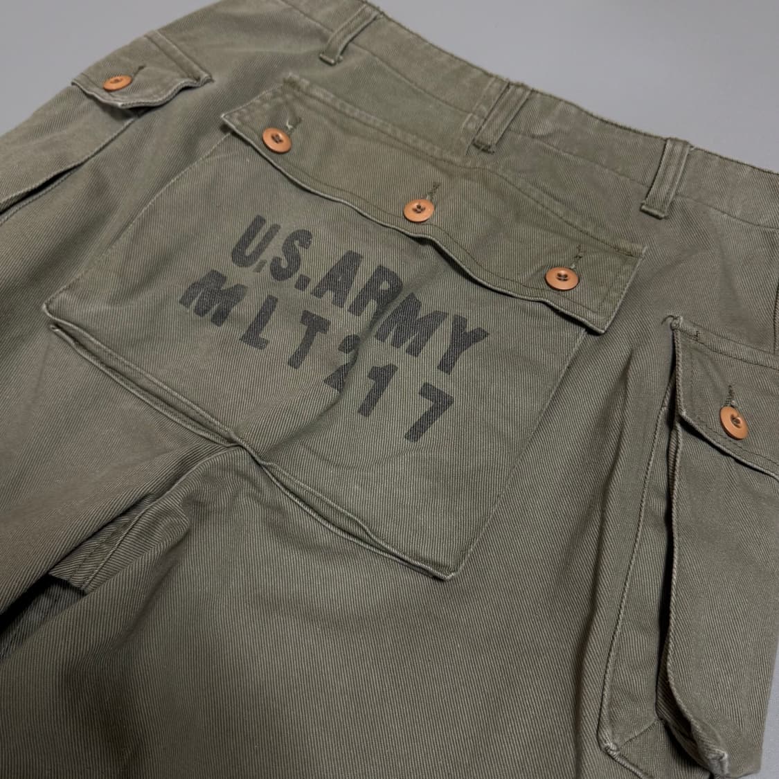 TONGS 올리브컬러 스텐실 M44 필드 트라우저 팬츠 상품이미지5