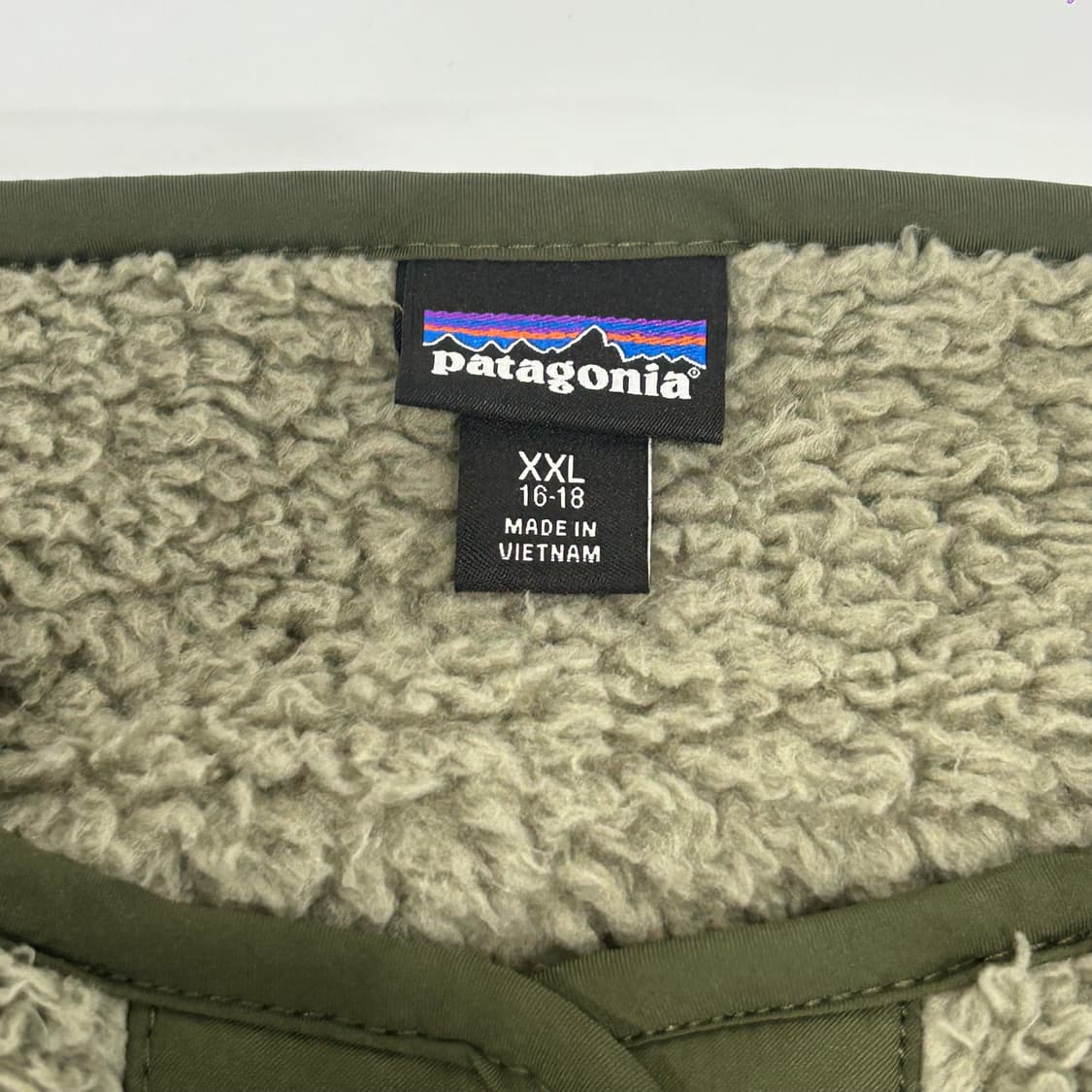 Patagonia 파타고니아 카키 후리스 자켓 상품이미지5