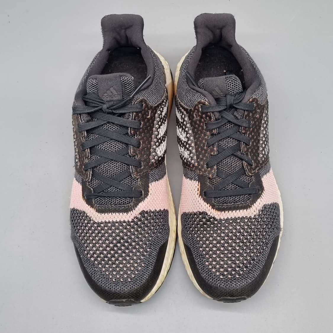 아디다스 울트라부스트  여성운동화245 상품이미지2