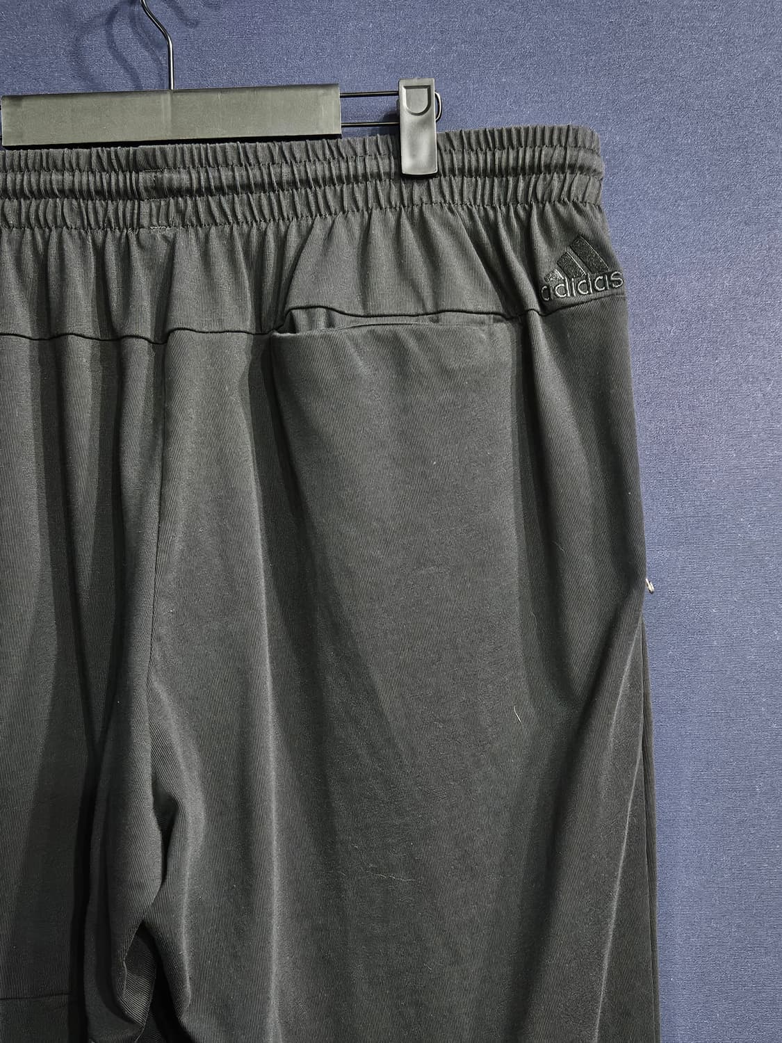 아디다스 빅로고 블랙컬러 남성 허리 38~40 조거팬츠  상품이미지7