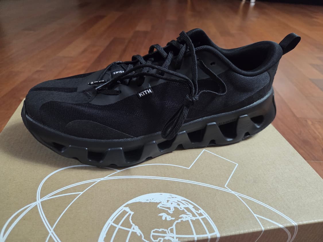 온러닝 KITH 테크1 상품이미지5