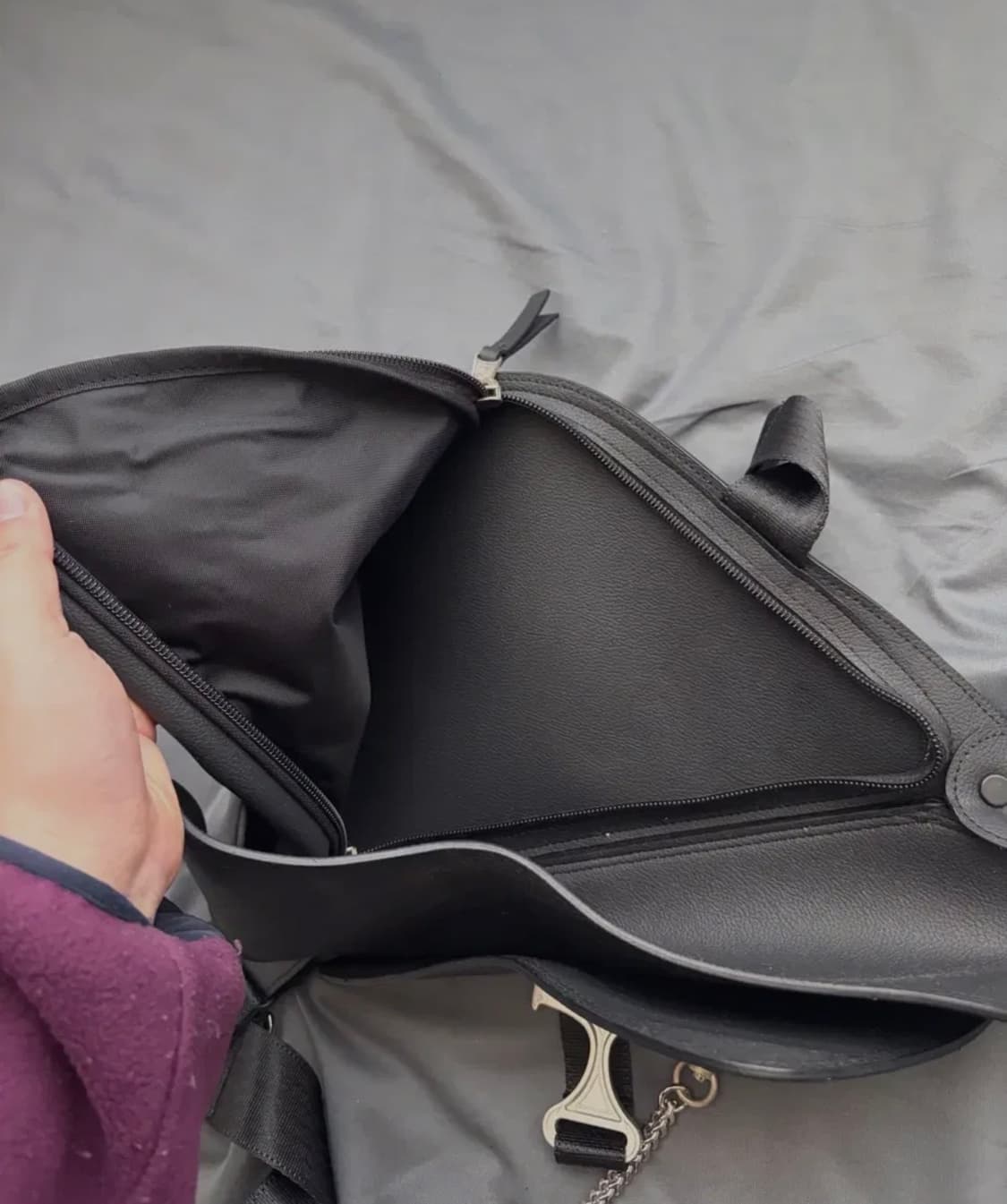 이우가마카라스Triple Covered Crow Buckle Bag 상품이미지10