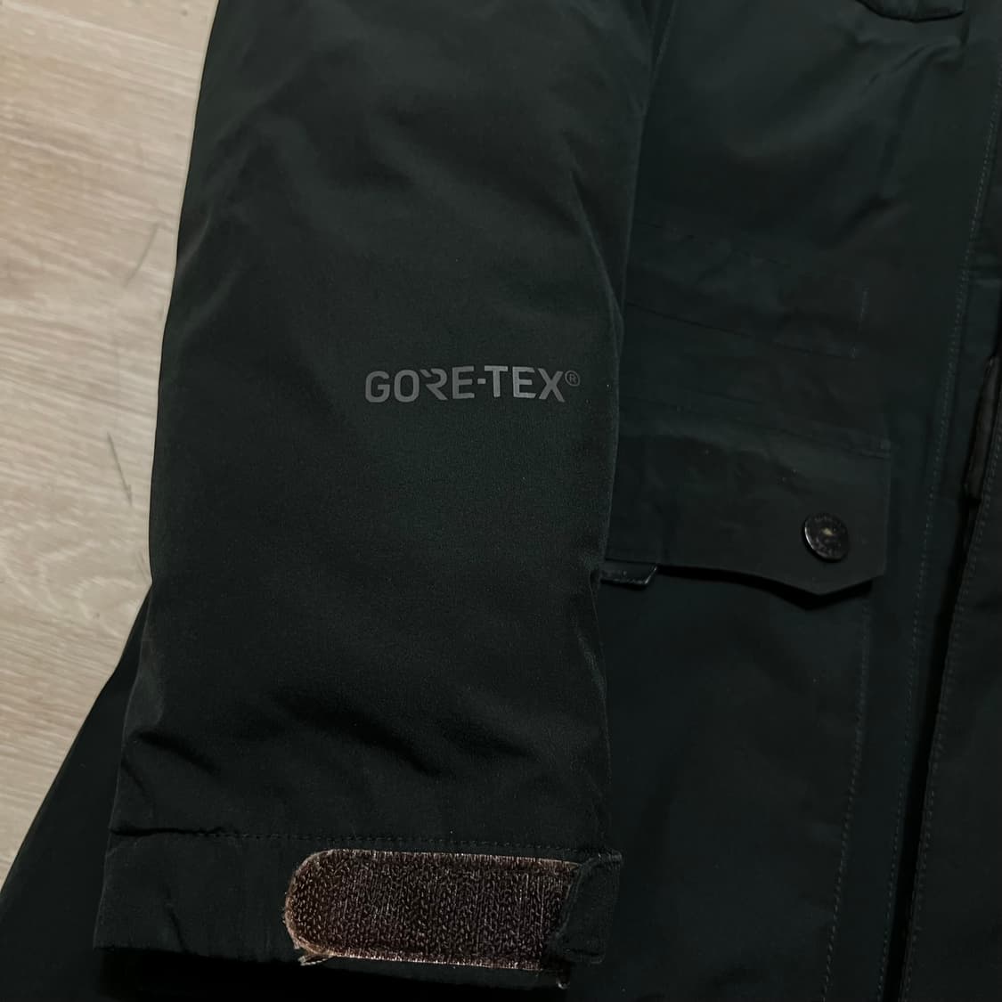 트렉스타 고어텍스 여성 덕다운 라쿤퍼 후드 패딩 점퍼 [블랙] S/90 상품이미지5