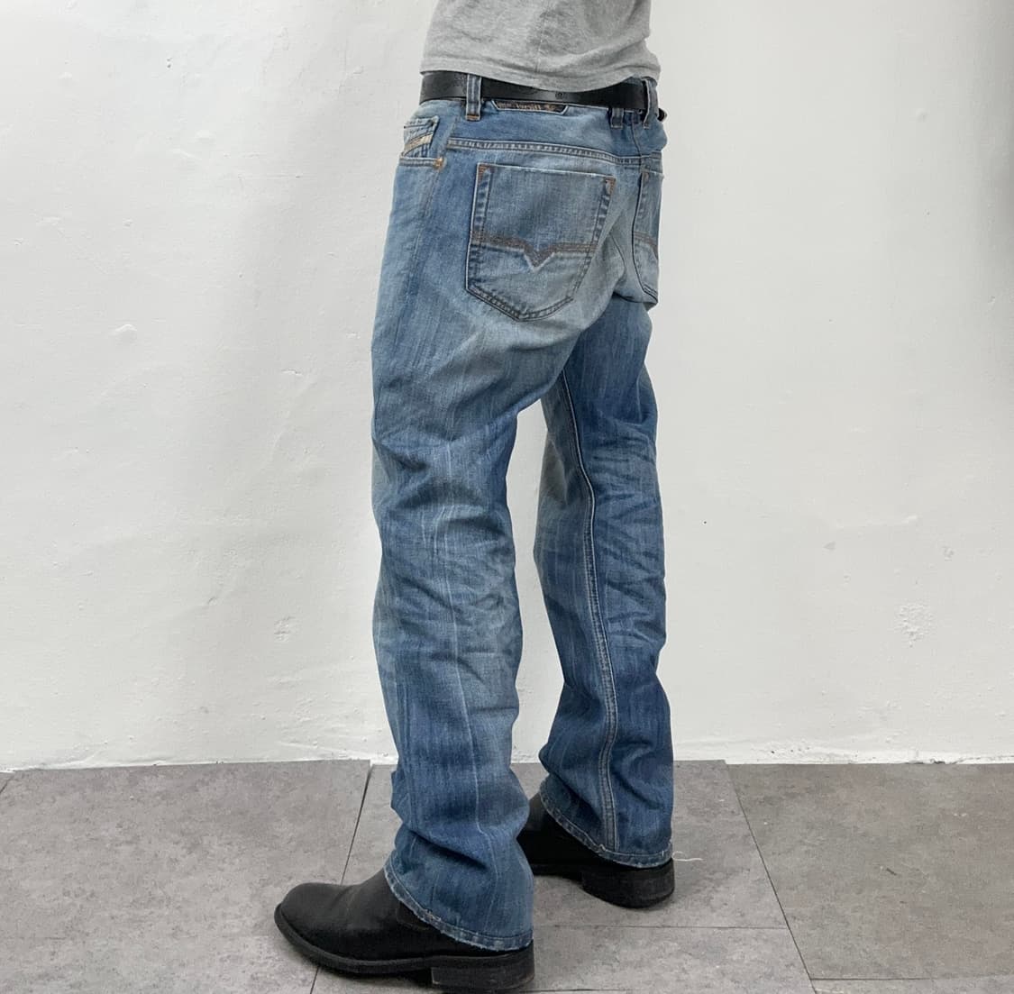 Diesel Safado Regular Slim-Straight Deni 상품이미지2