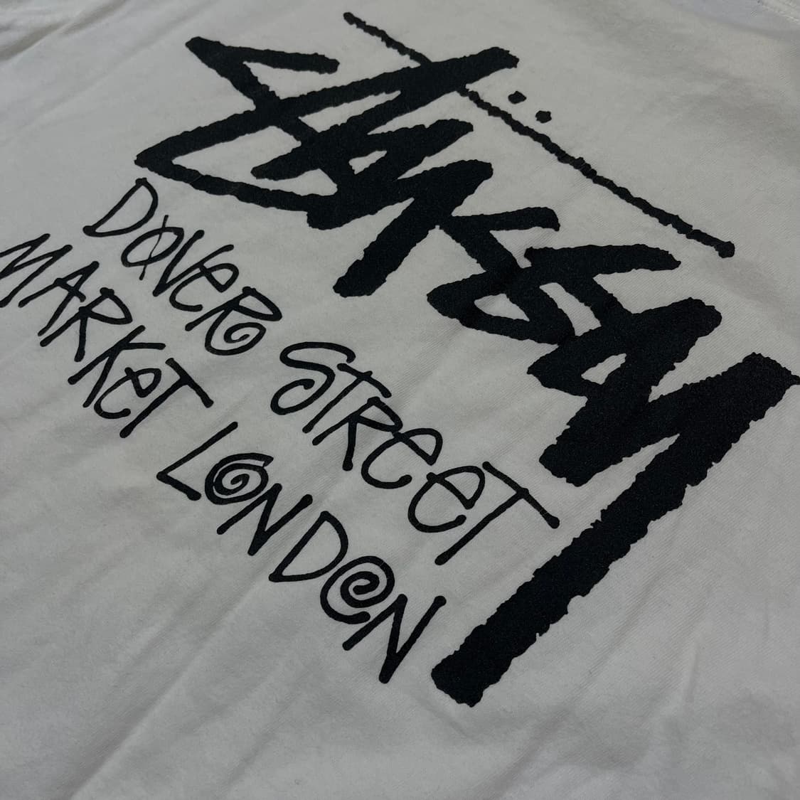 스투시 X 도버 스트리트 마켓 빅로고 반팔티 M/95 상품이미지2