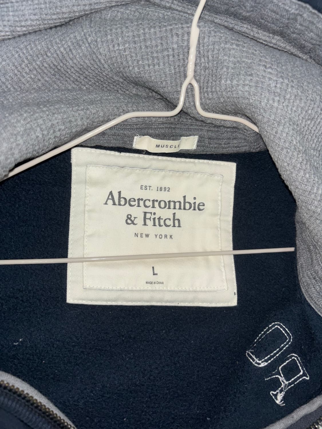 정품) 아베크롬비 네이비 아담스마운틴 오리지널 후드집업 (공용 L) 상품이미지2
