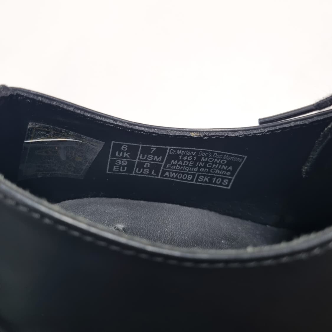 닥터마틴 1461 모노 블랙 - 250 (US7)  DR.MARTENS 상품이미지9