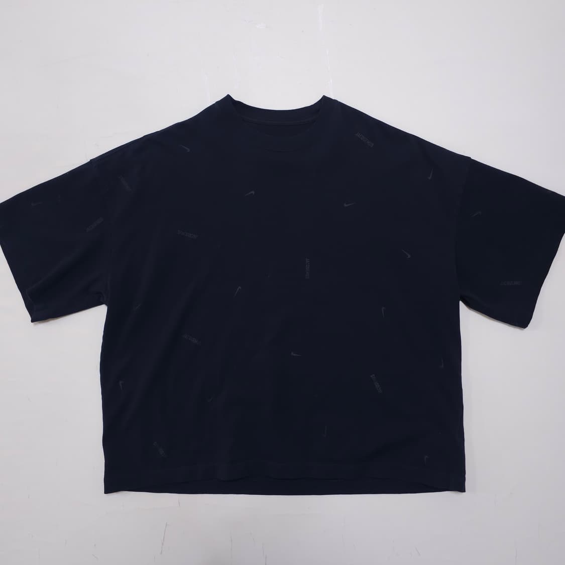 나이키 x 자크뮈스 스우시 반팔티 상품이미지2