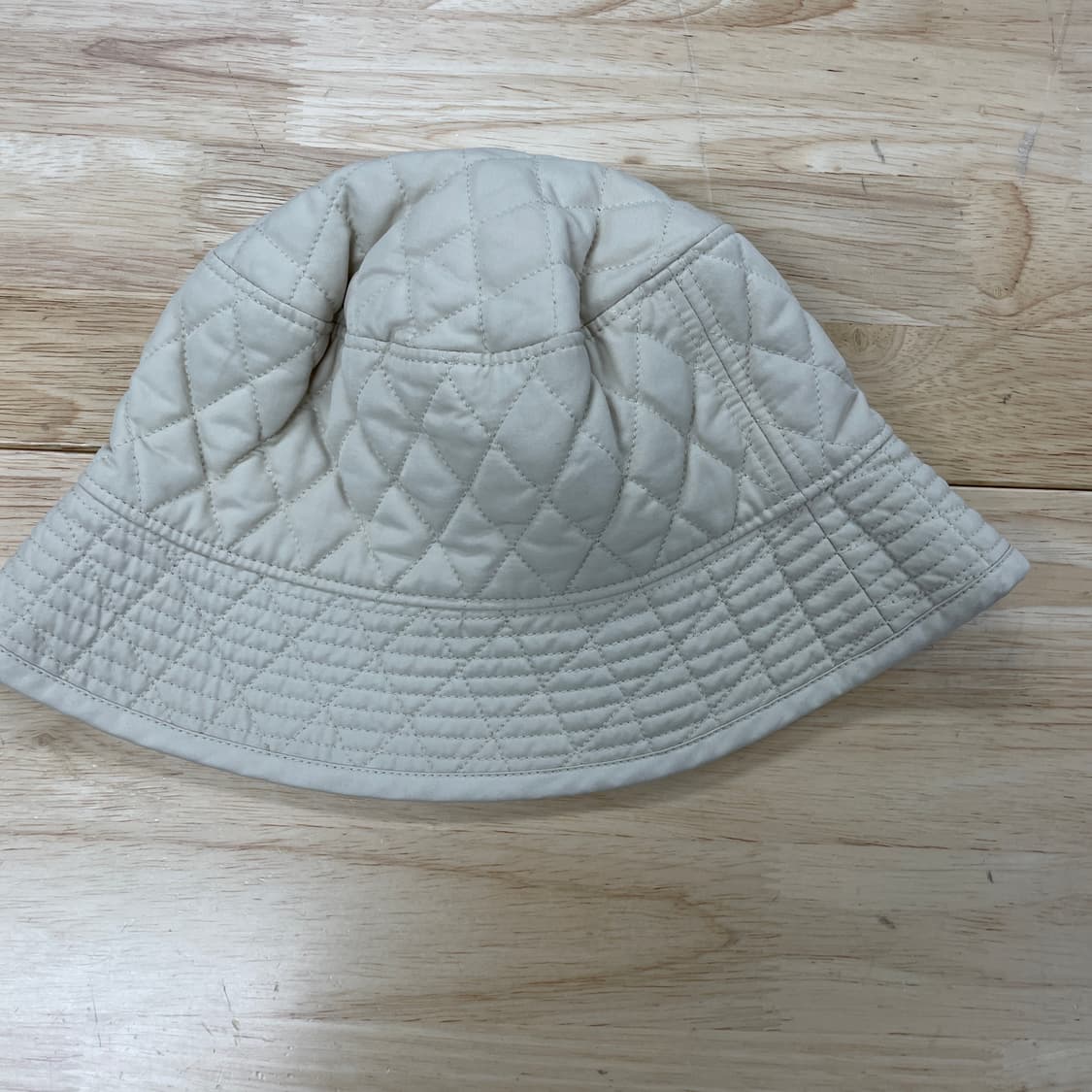 버버리 퀄팅 버킷햇 베이지 54(W) 상품이미지2