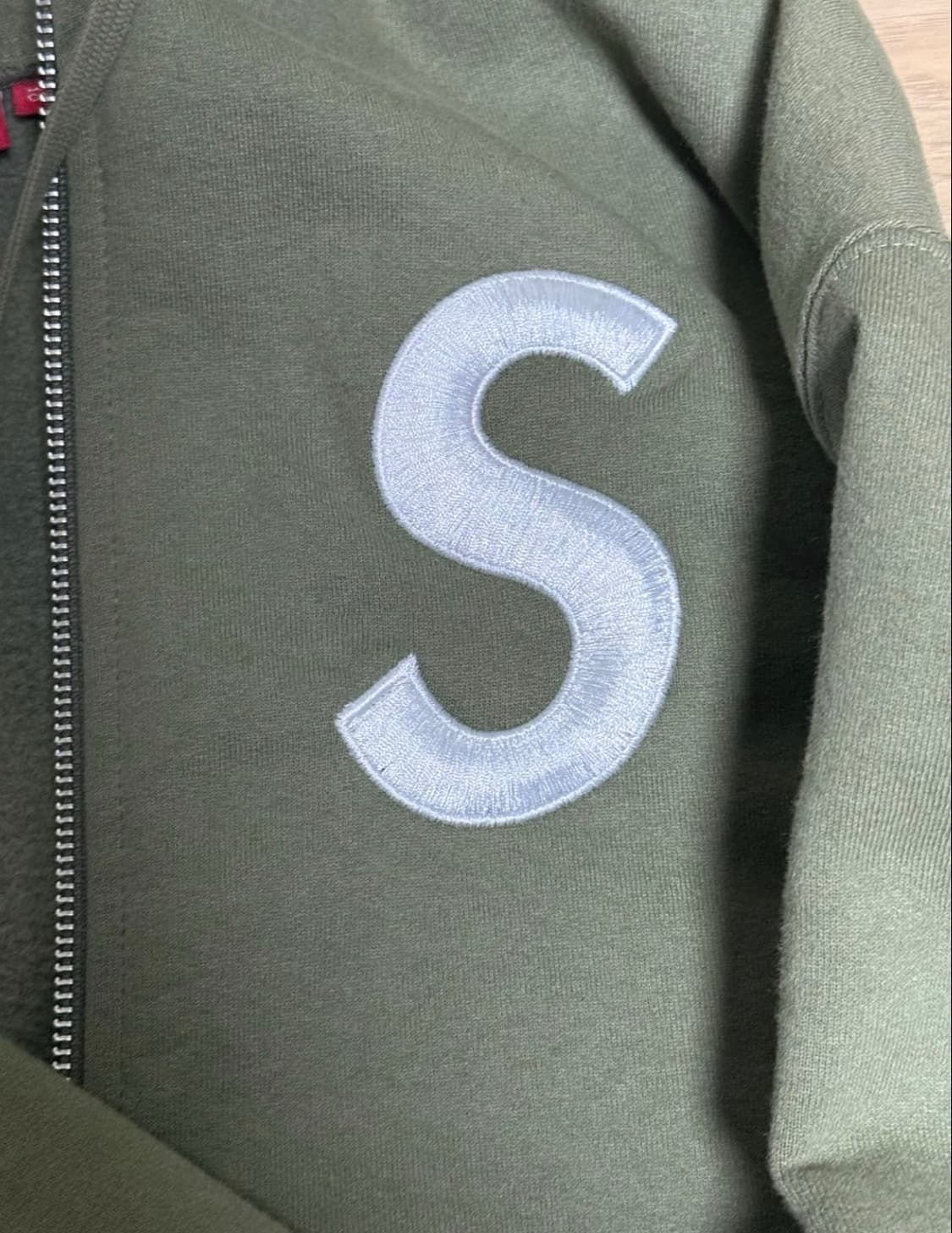 슈프림 S로고 후드집업 올리브 L (극미중고) 상품이미지2