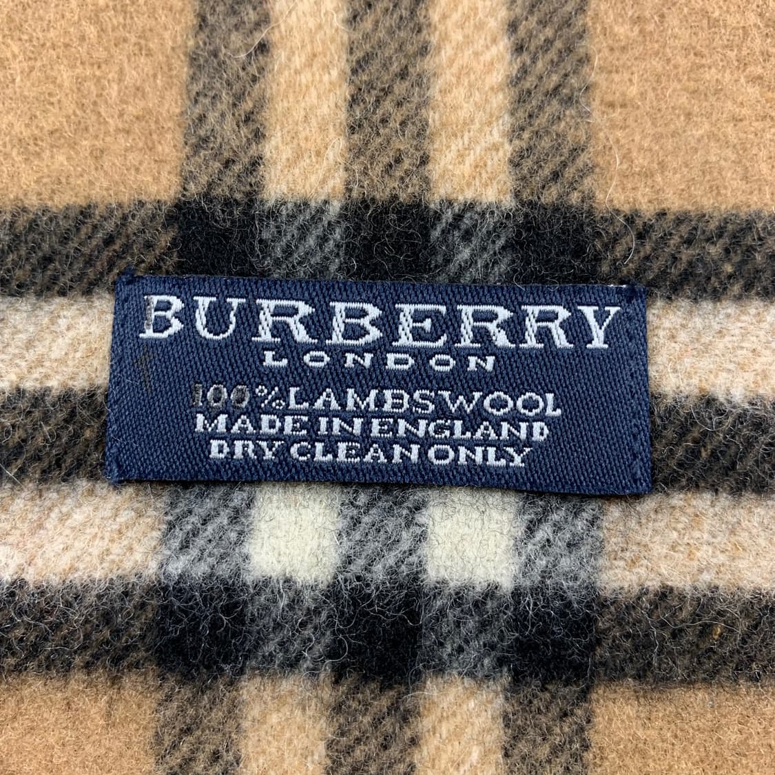 정품 버버리 베이지 노바체크 램스울 머플러  상품이미지3