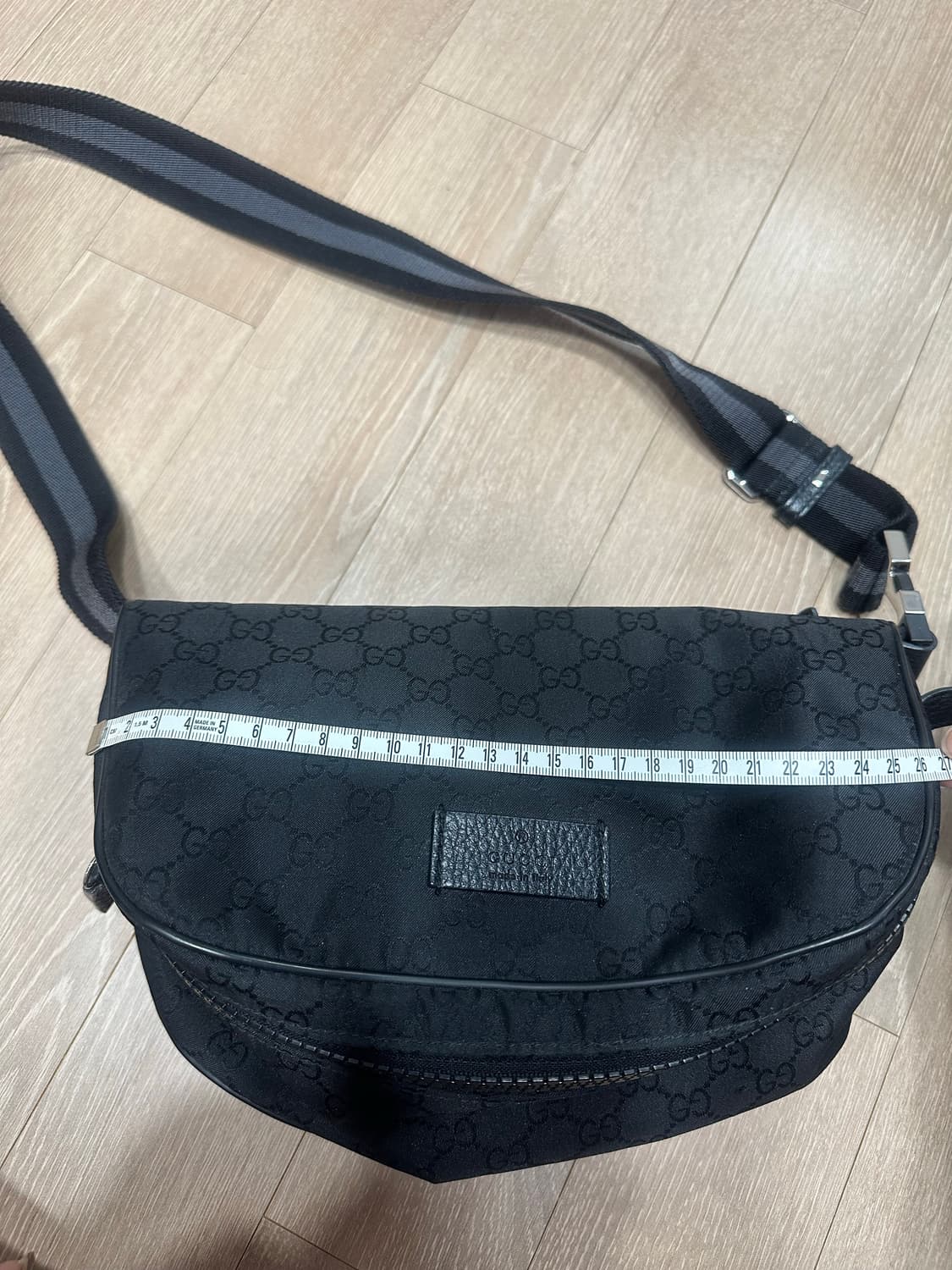 구찌 크로스백 남성  상품이미지7