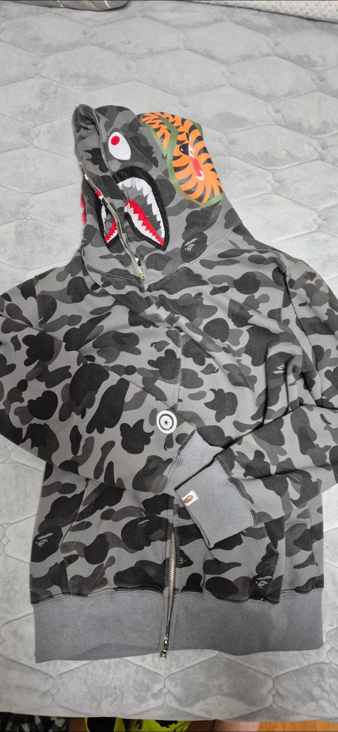 베이프 후드집업 상품이미지1