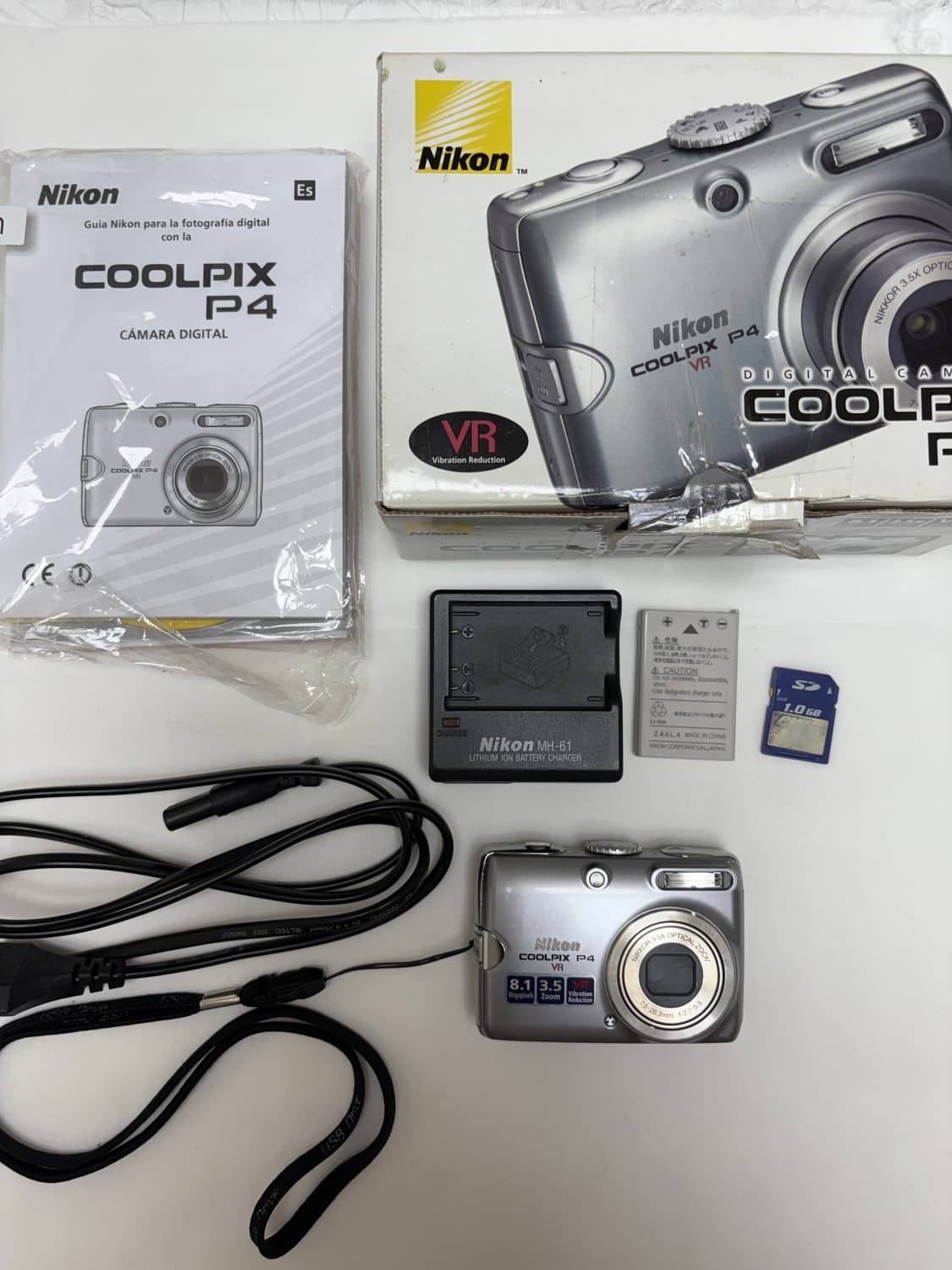 니콘 쿨픽스 P4 Coolpix P4 상품이미지1