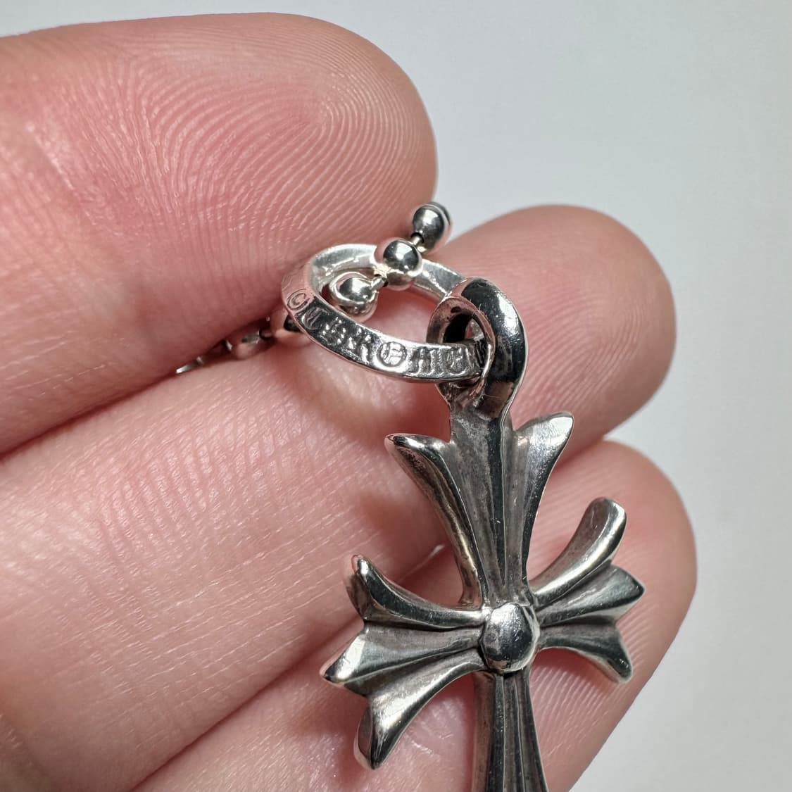 크롬하츠 타이니 크로스 펜던트 볼체인 상품이미지2