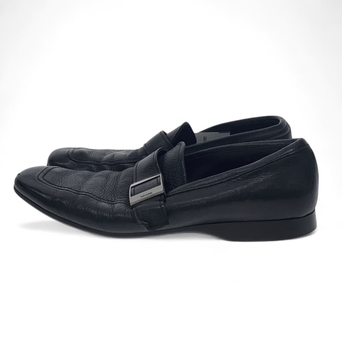 프라다 레더 메탈 버클 로퍼 상품이미지1