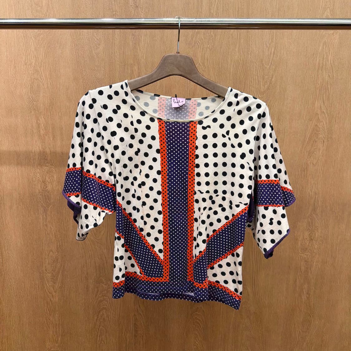 폴스미스 반팔 티셔츠 슬릿 슬리브 도트 패턴 라운드넥 디테일 베이지 상품이미지2