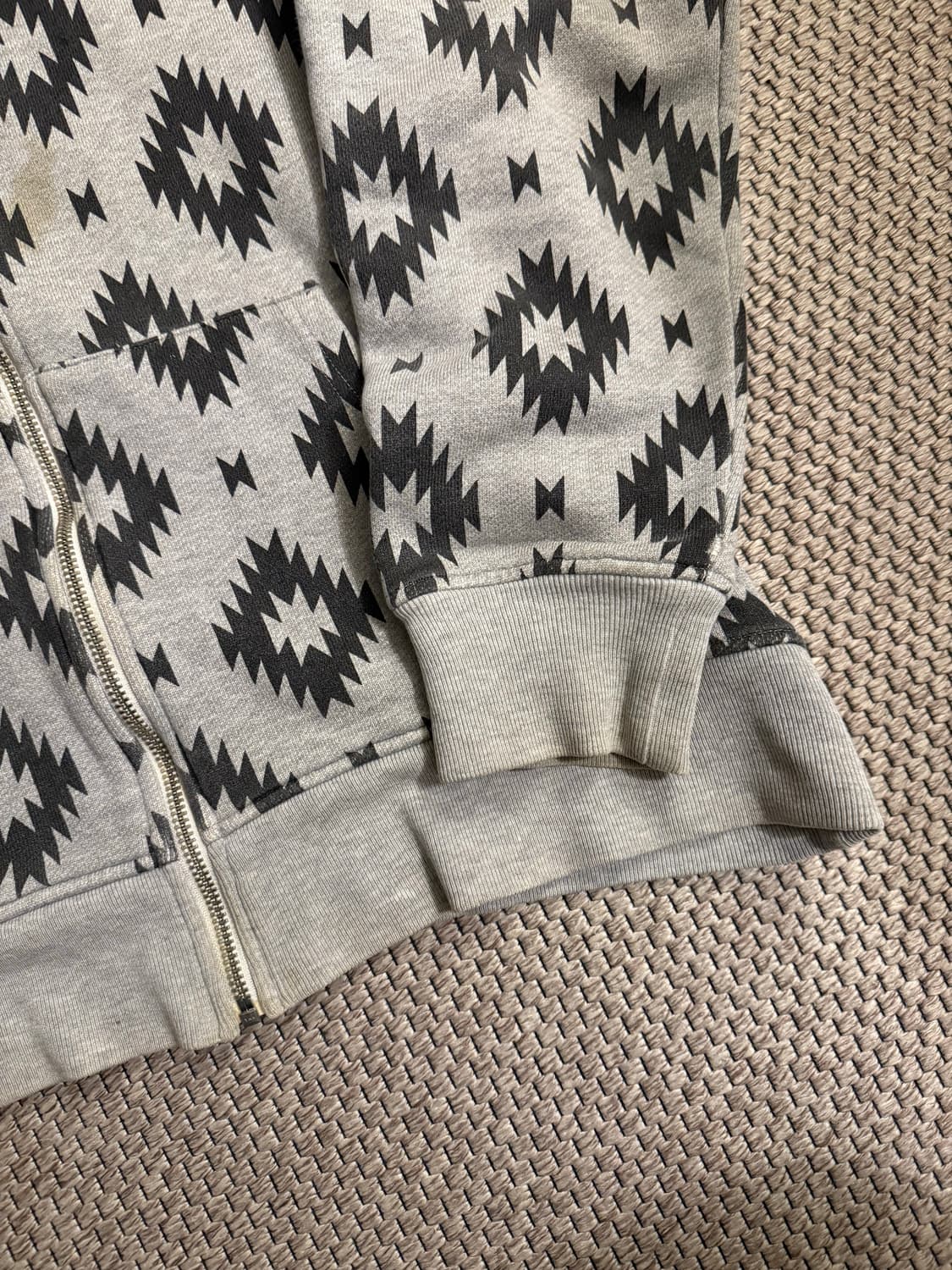 사스콰치패브릭스 Eo To To 패턴 후드집업 상품이미지4