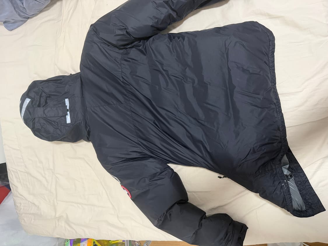 캐나다구스 와이프로젝트패딩 상품이미지6