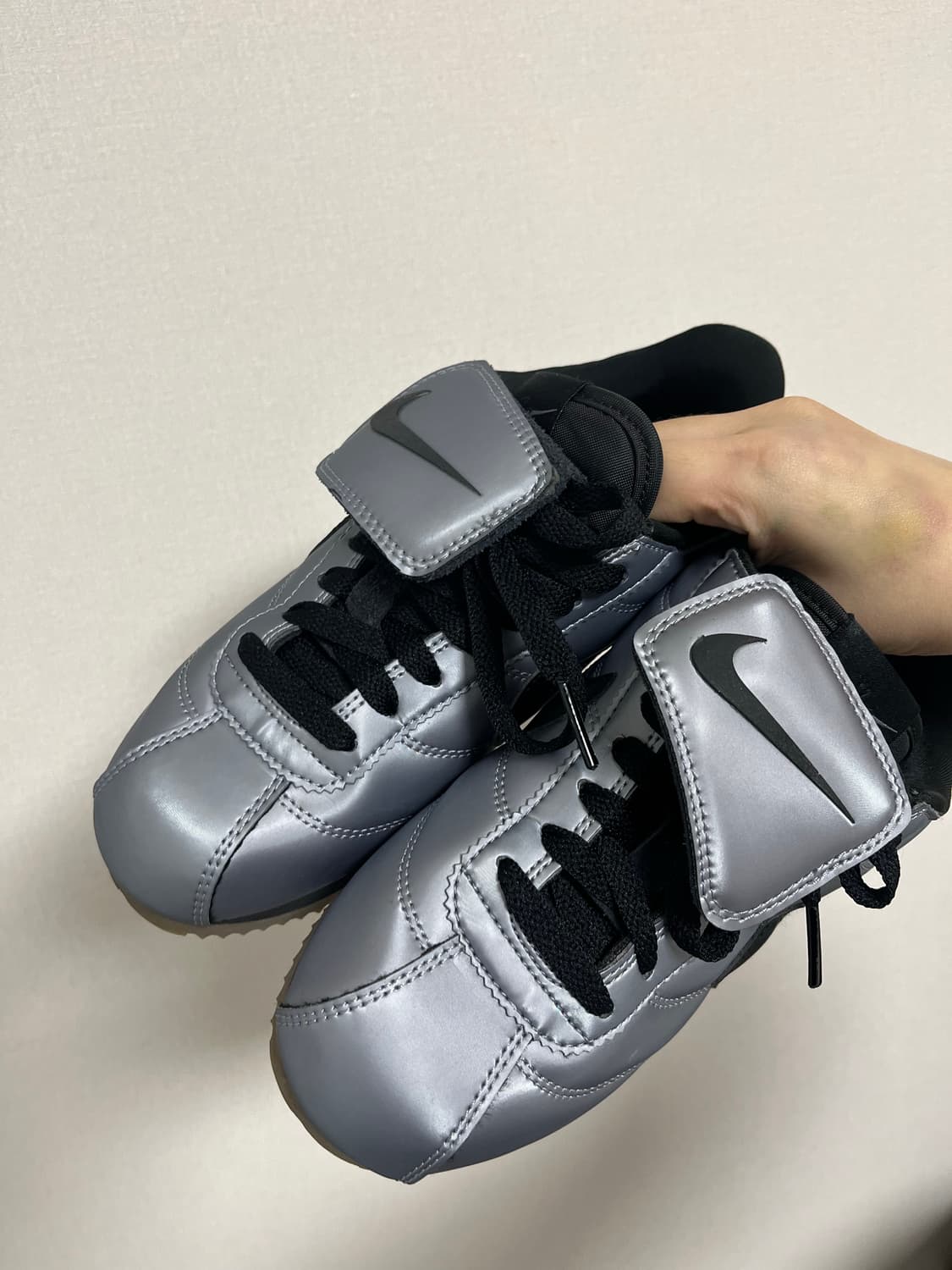 나이키 코르테즈 레더 SE 메탈릭 쿨 그레이 상품이미지5