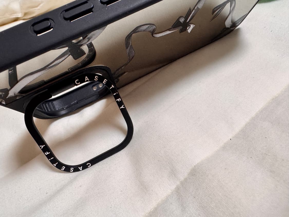 케이스티파이 15프로 미러 거의 새거 상품이미지2