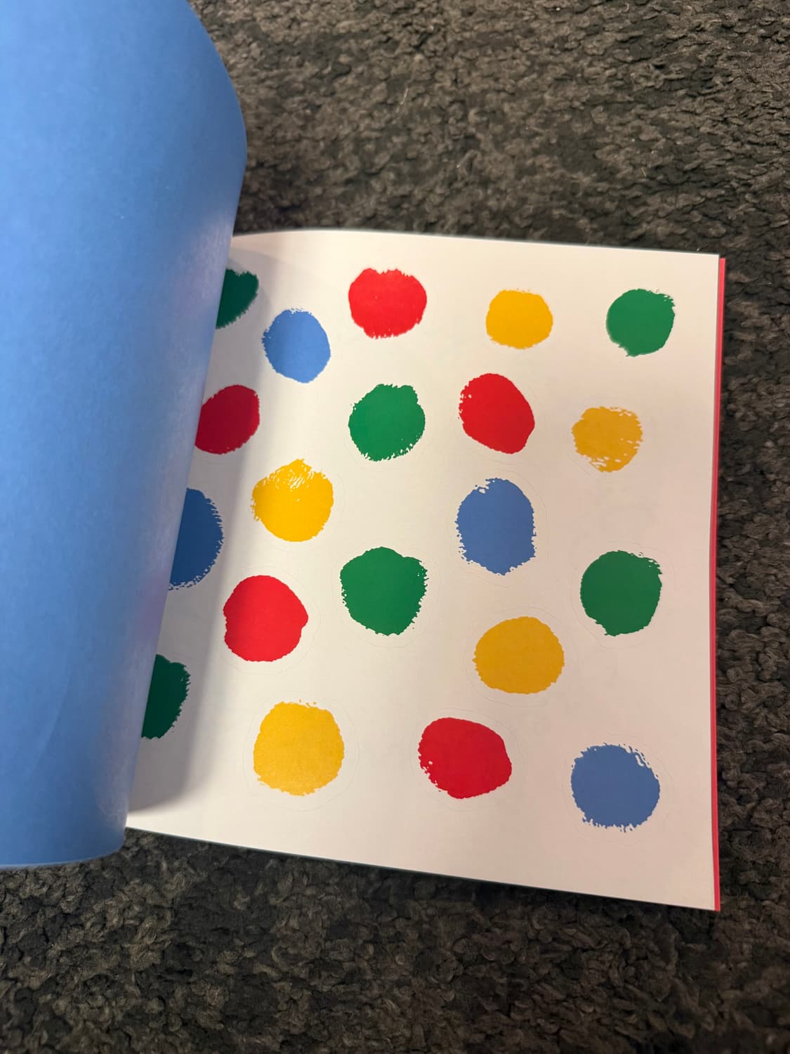 루이비통 x 쿠사마 야요이 아트북 카탈로그 상품이미지5