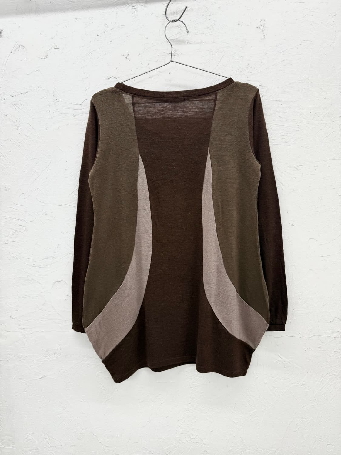 weauer 아나토믹 패널 니트 상품이미지3