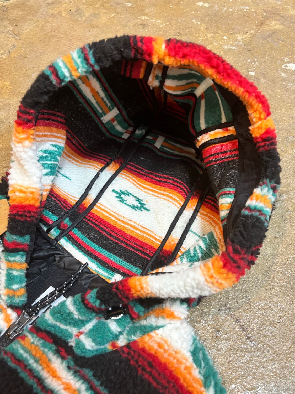 쥬시쥬디X 홀라인 나바호 문양 플리스 자켓   상품이미지6