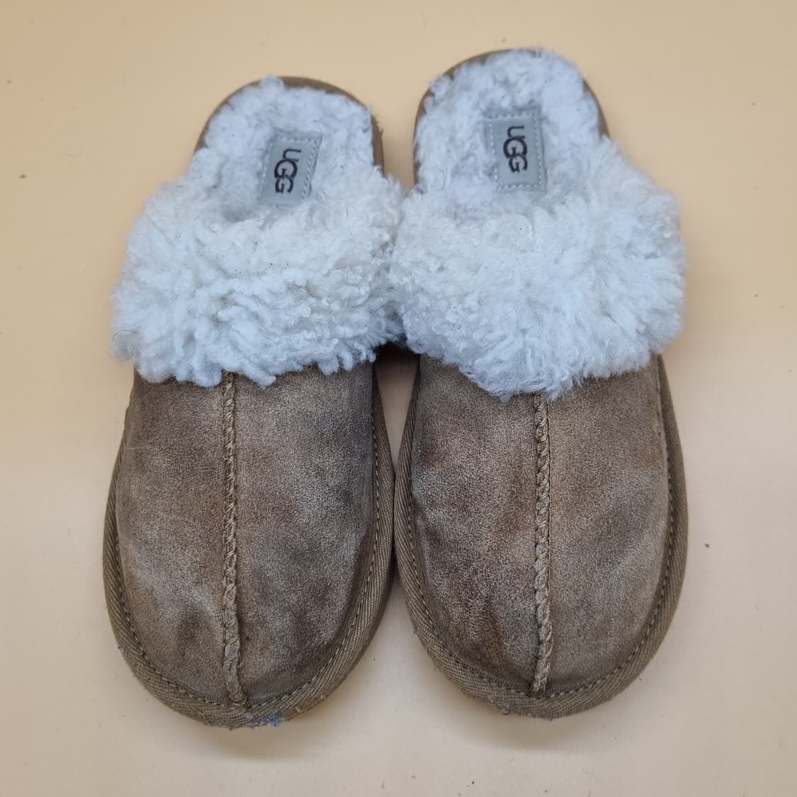 UGG 어그 슬리퍼220 상품이미지2