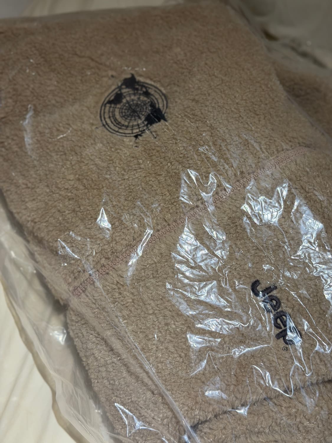 Jeep 뽀글이 집업 재킷 베이지, L (새상품) 상품이미지4