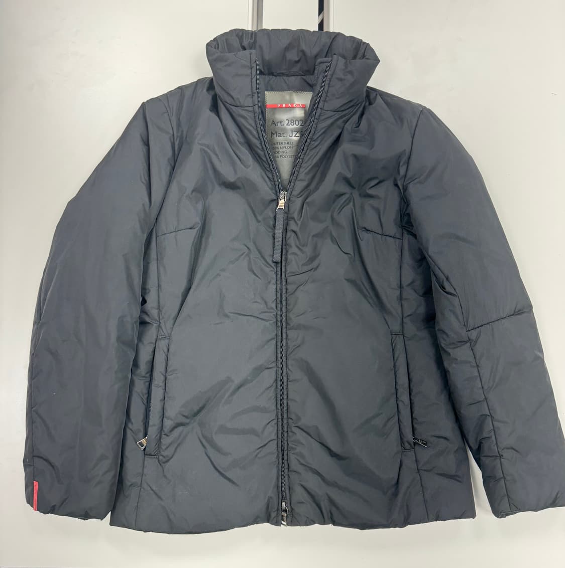 프라다스포츠 패디드 자켓 상품이미지1