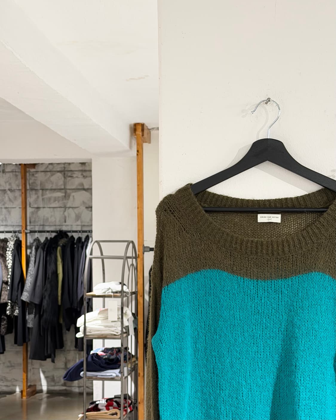 드리스 반 노튼 민트 배색 알파카 블렌드 니트  상품이미지2