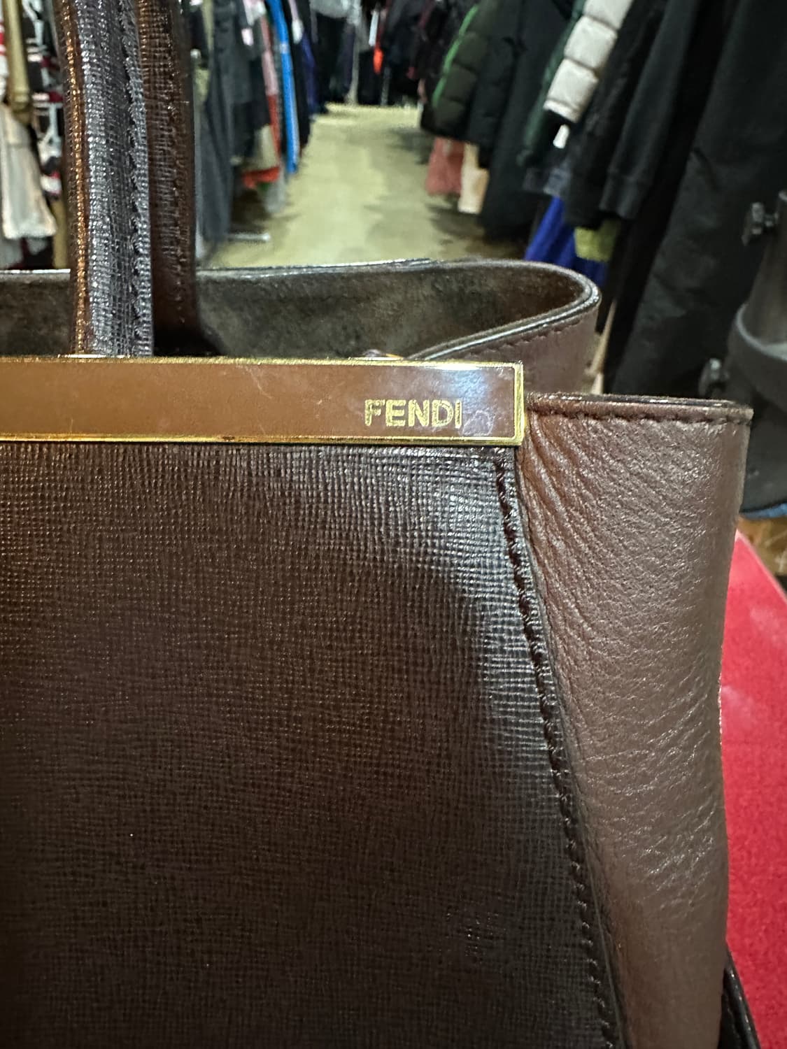 펜디 투쥬르 가죽숄더백 상품이미지2