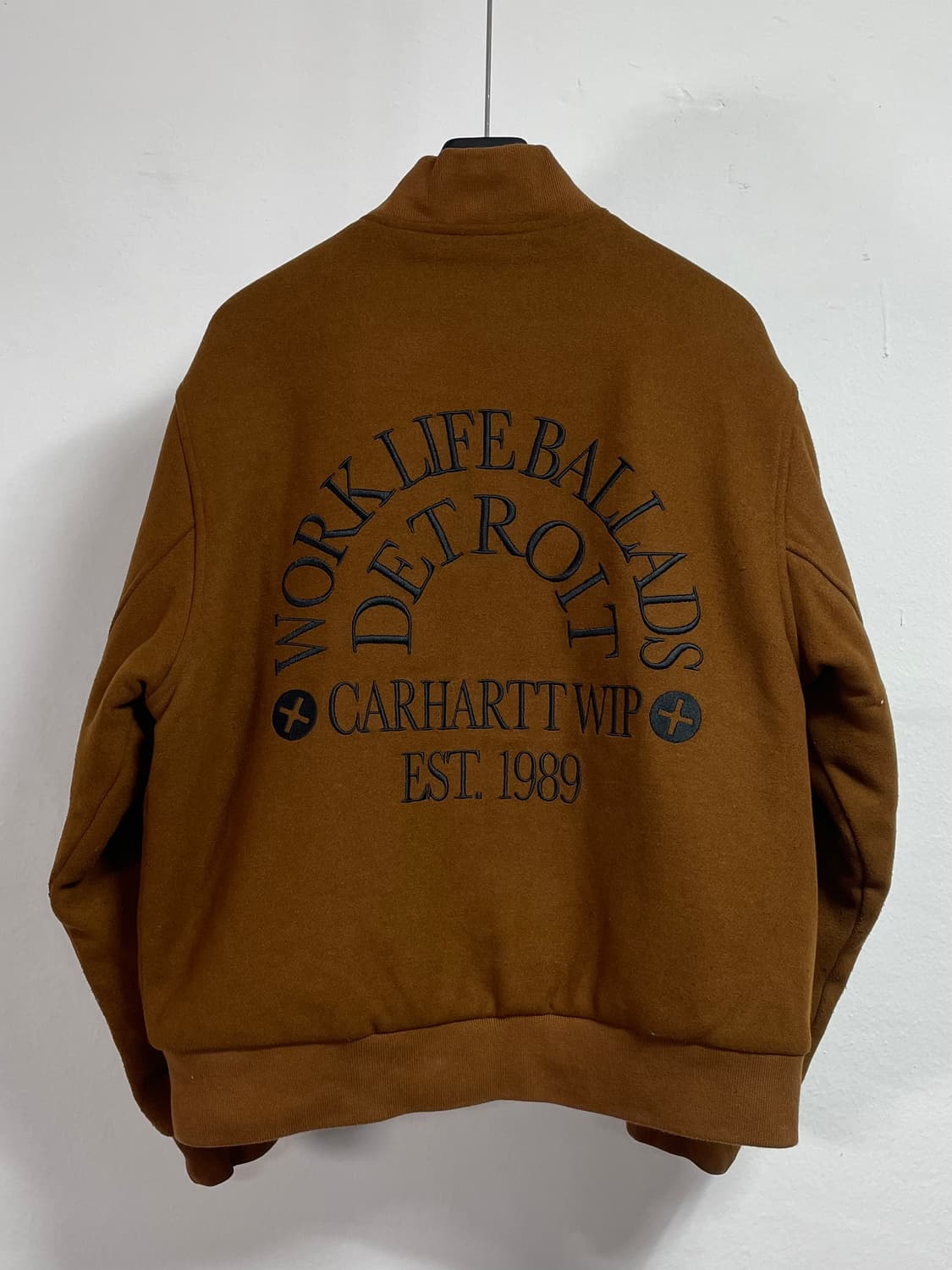 칼하트 WIP 워크 바시티 봄버 자켓 (on.461) 상품이미지3