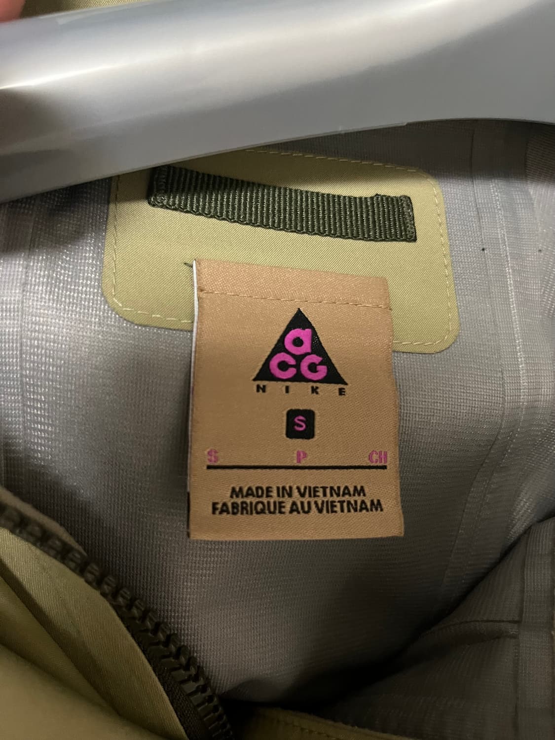 [S] 나이키 acg 고어텍스 자켓 카고 카키 상품이미지4