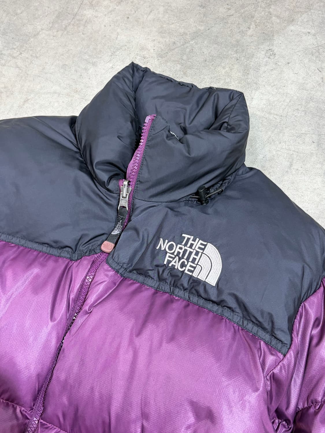 노스페이스 퍼플 보라색 눕시 700 패딩 상품이미지4