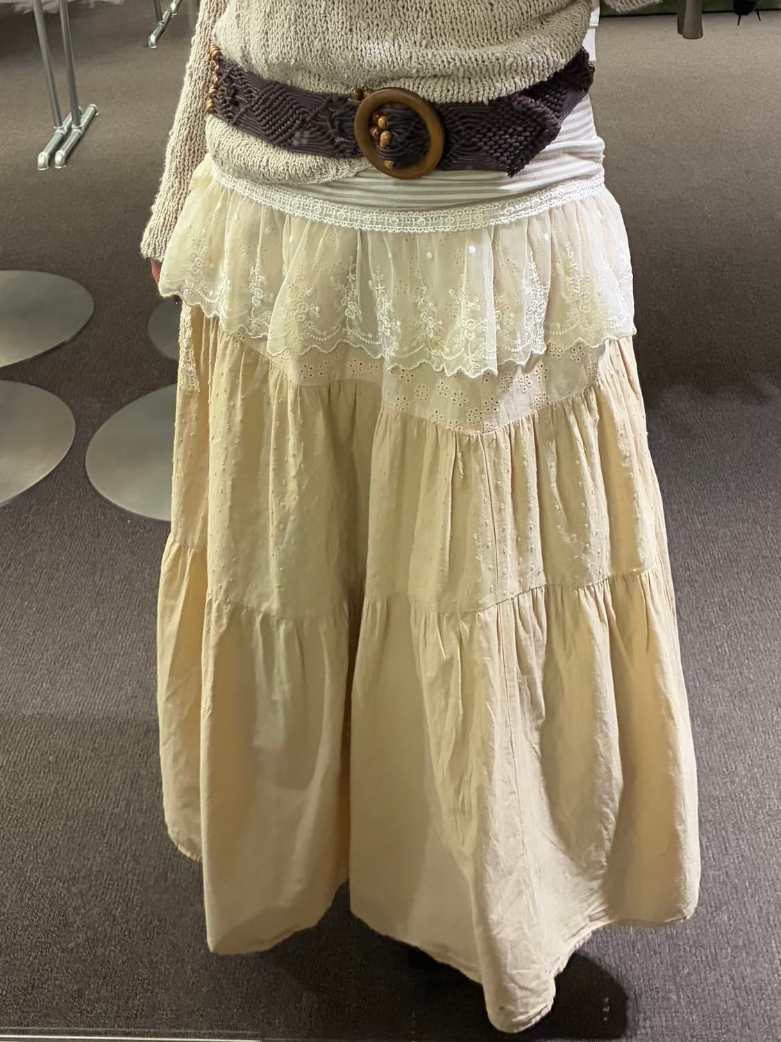 OS)Japanese vintage 옐로우 베이지 펀칭 롱 스커트 상품이미지1