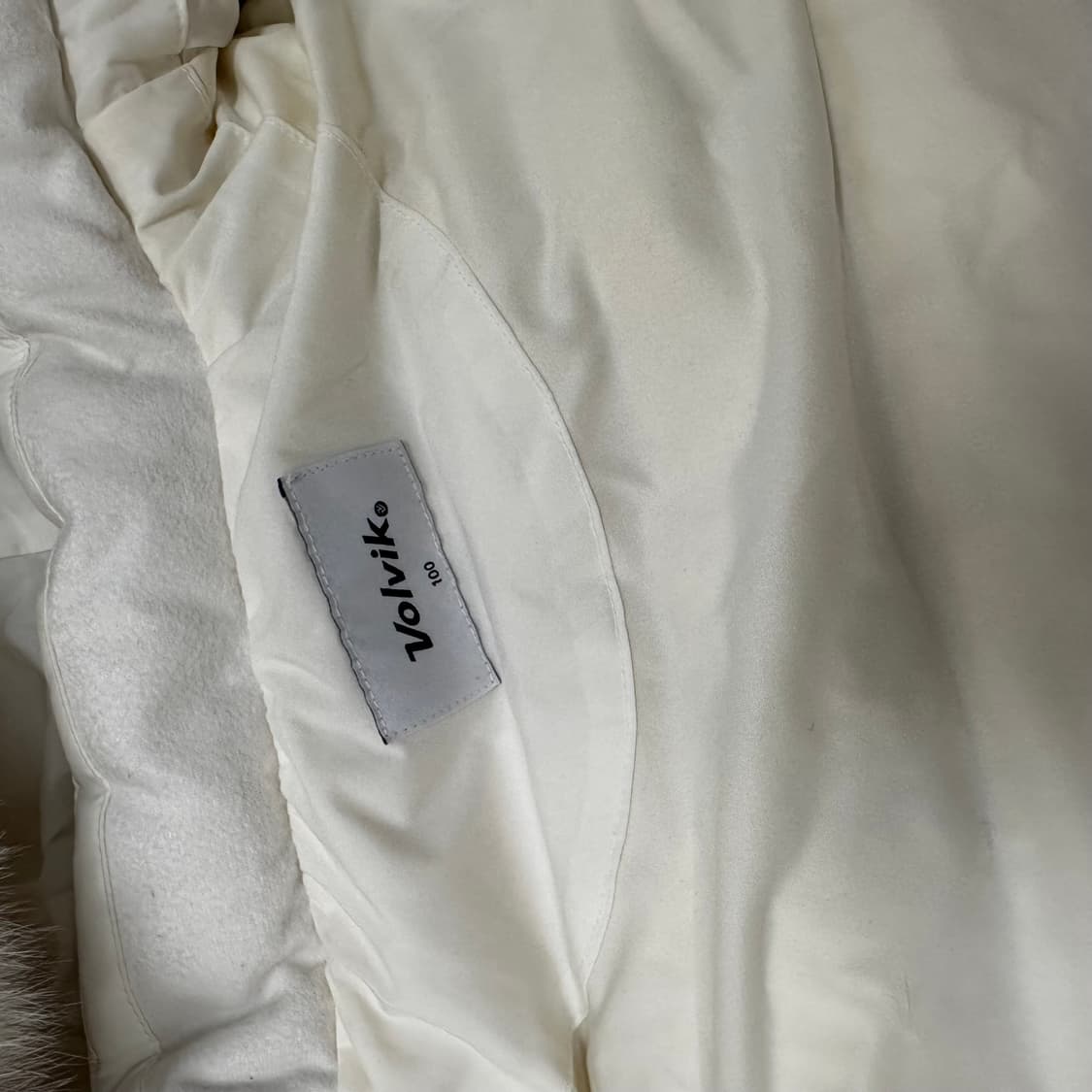 Volvik 볼빅 여성 골프웨어 덕다운 롱패딩 조끼 화이트 100(L) 상품이미지6