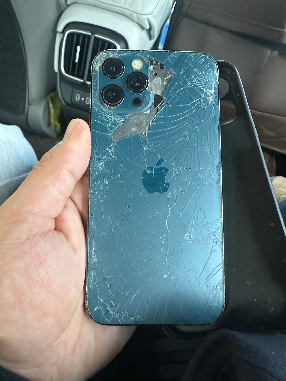 아이폰 12프로 128기가 파손 상품이미지1