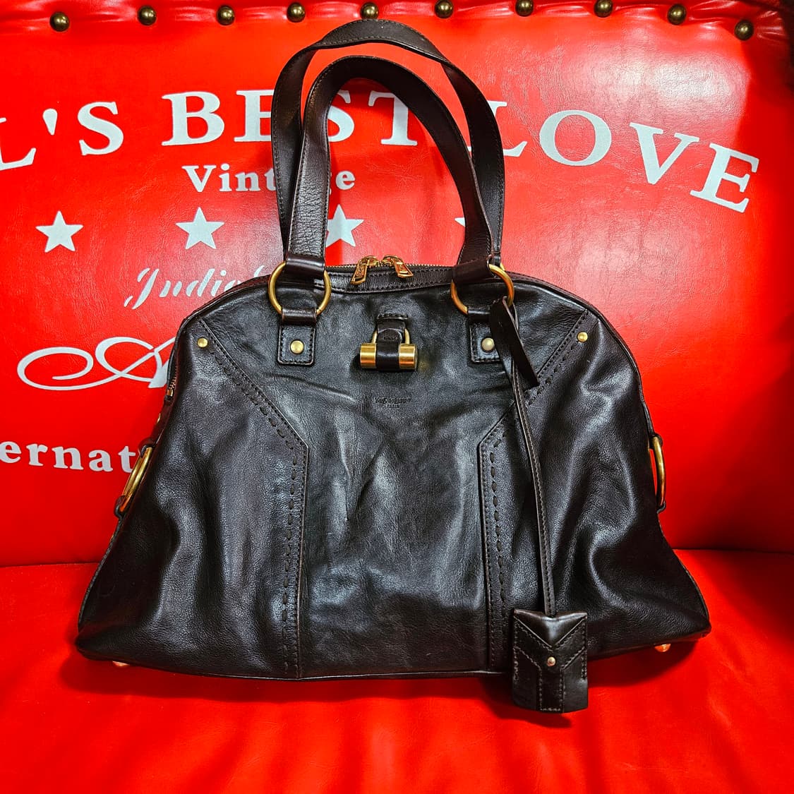 입생로랑(YSL) 뮤즈 브라운 레더 토트백  상품이미지1