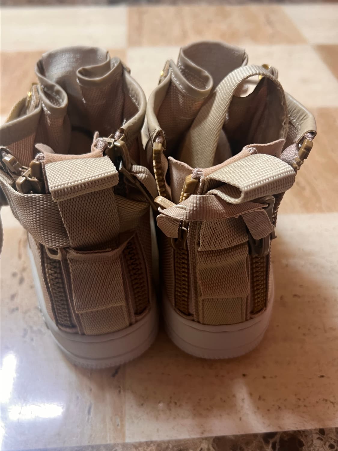 나이키 SF AF1 하이 베이지 245mm 상품이미지6