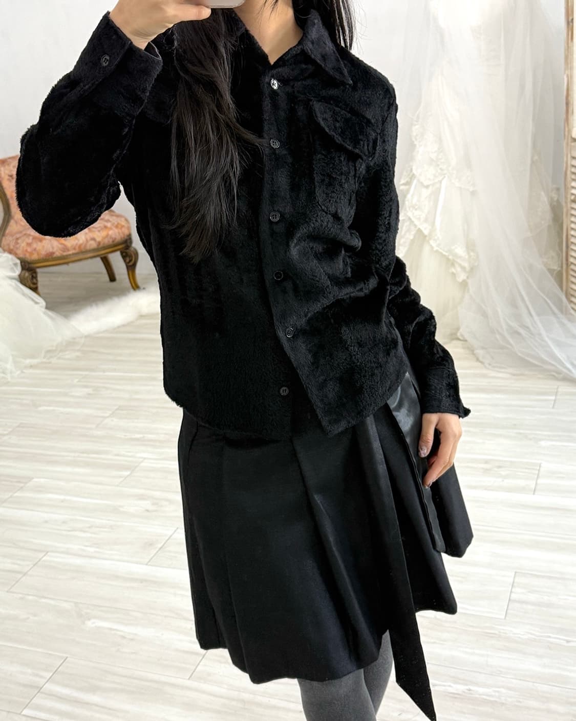 Feminine Black fur shirt 상품이미지3