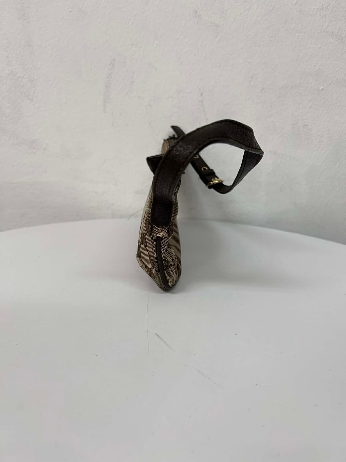 구찌 GG캔버스 미니 파우치 토트백 숄더백 상품이미지3