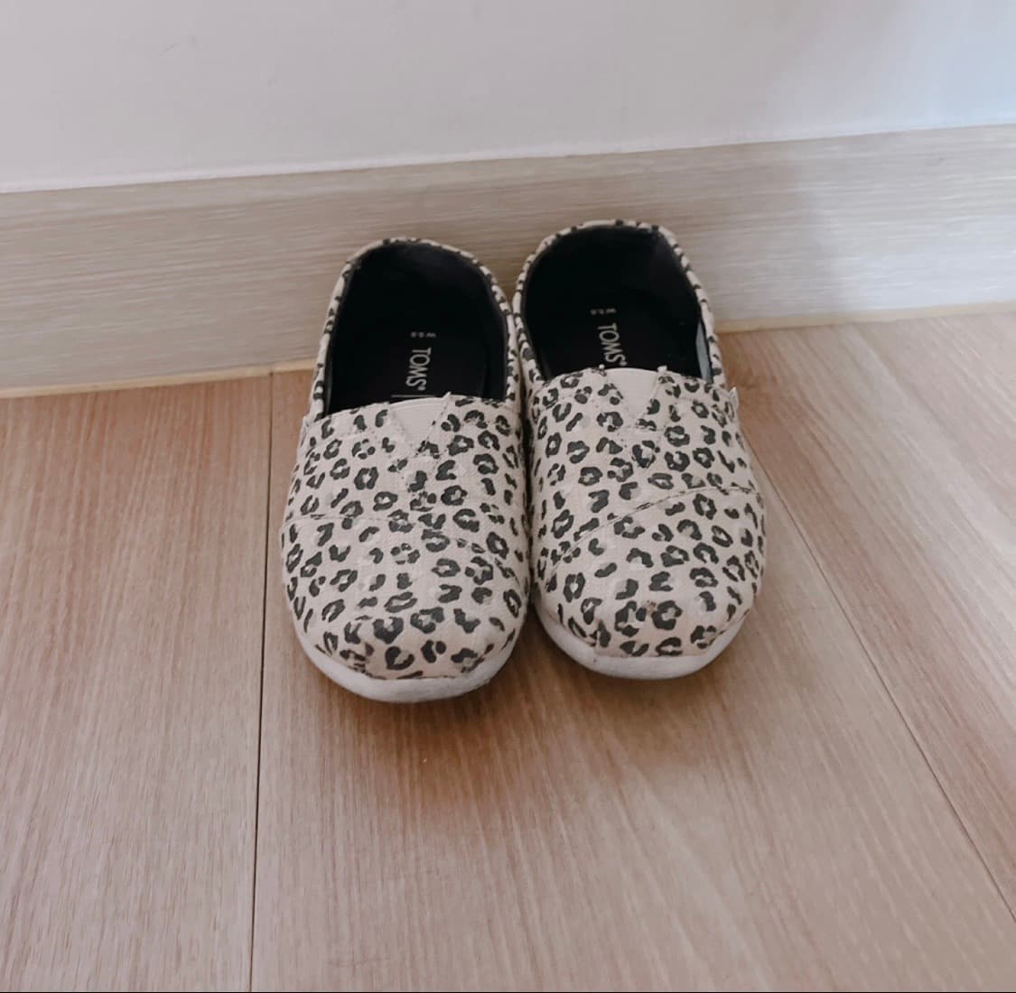 TOMS LEOPARD PLAT SHOES 상품이미지3