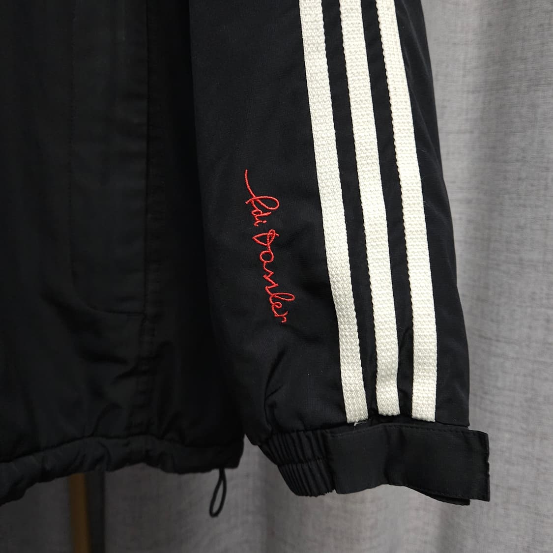 95-100 ) 아디다스 올드스쿨 누빔 후드 바람막이 점퍼 상품이미지3