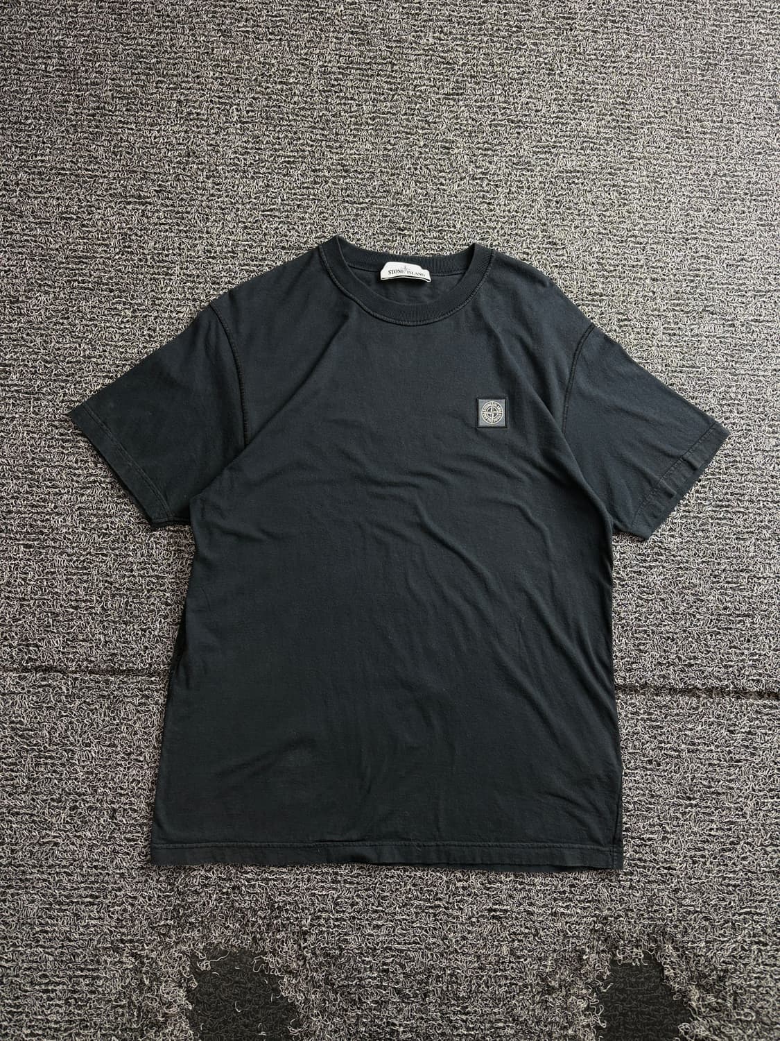스톤 아일랜드 나침반 패치 반팔티 3581 상품이미지2