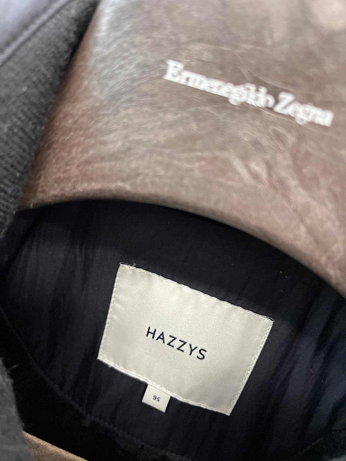 95) 헤지스 2024 방풍 다운자켓 상품이미지8